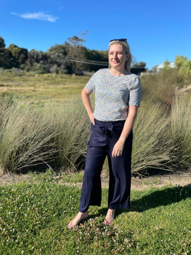 Perfect Linen Pants - Navy - Linen, Viscose, Spandex